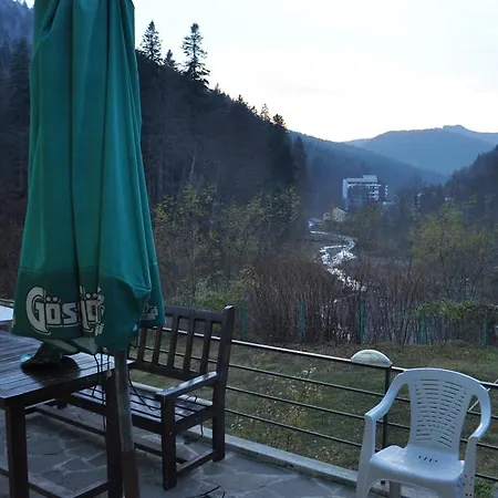 Pitty Guest house 2*